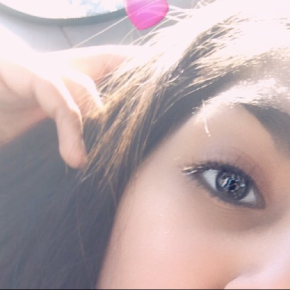 Meet your Posher, Ariana